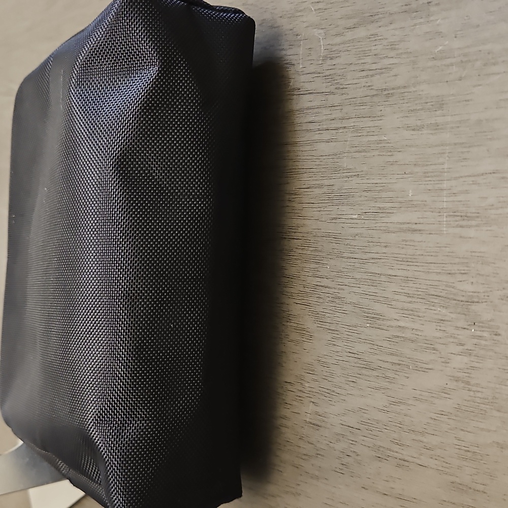 Tumi For Delta Black Travel Pouch - Picture 4 of 10